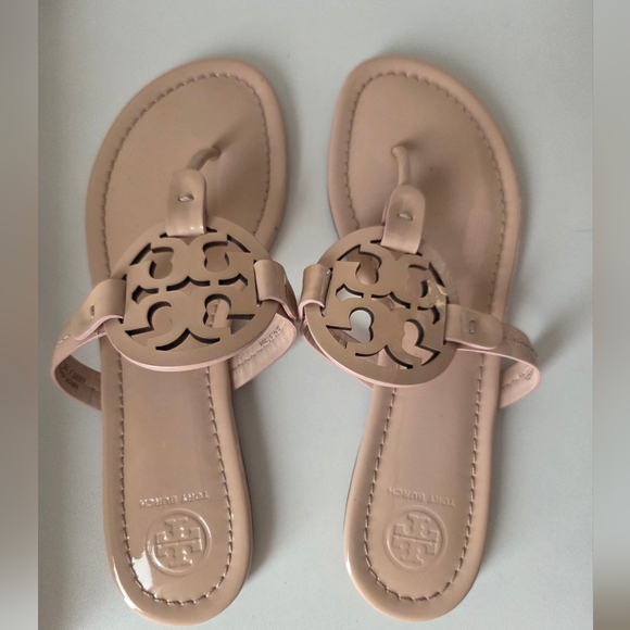 Tory Burch Shoes - Tory Burch Leather  Sandals 7 Beige Nude Used Like New Condition